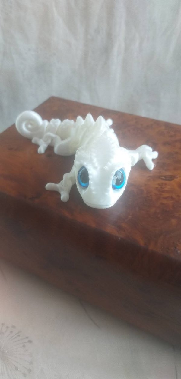 3D printed chameleon
